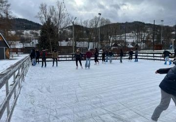 Wychowanie fizyczne na lodowisku