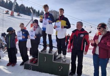 Zawody w narciarstwie alpejskim o Puchar Wójta Gminy Ochotnica Dolna